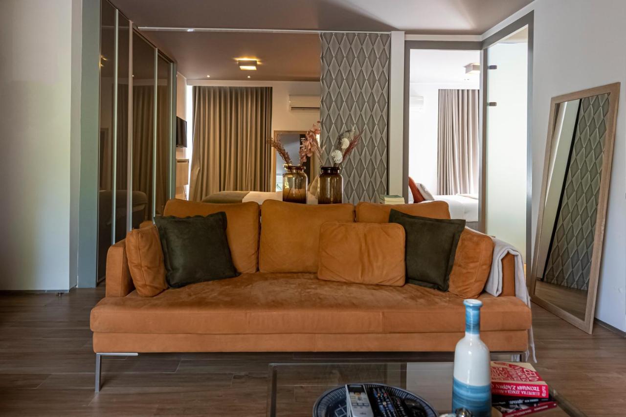 דירות אתונה Phaedrus Living: Luxury Flat Vouliagmeni מראה חיצוני תמונה